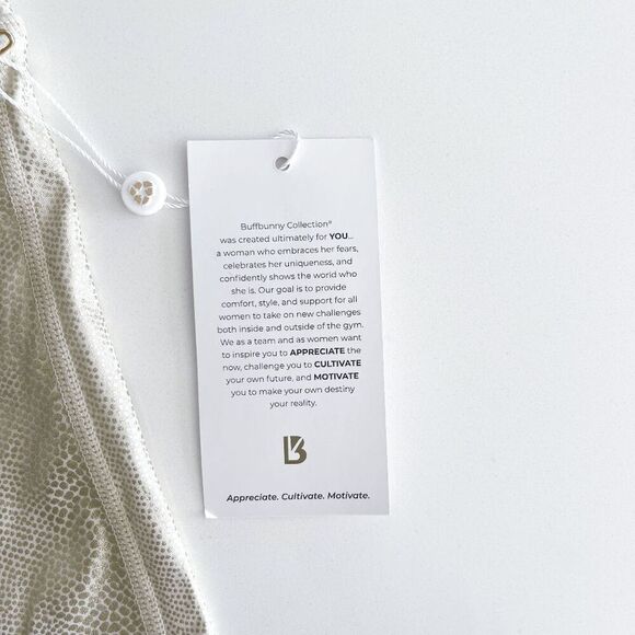 NWT Buff Bunny Collection Leggings L Gold-tone Pull On Cobra Legacy - Picture 6 of 11